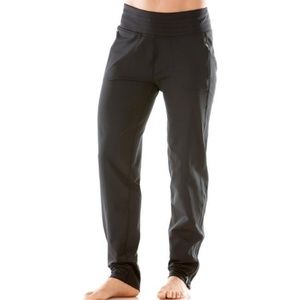 Moving Comfort just right warm running track pants